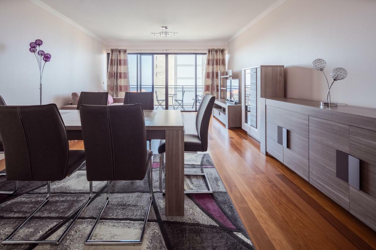 Elegant Apartment With Sea Views By Trip2Portugal Funchal  Eksteriør billede