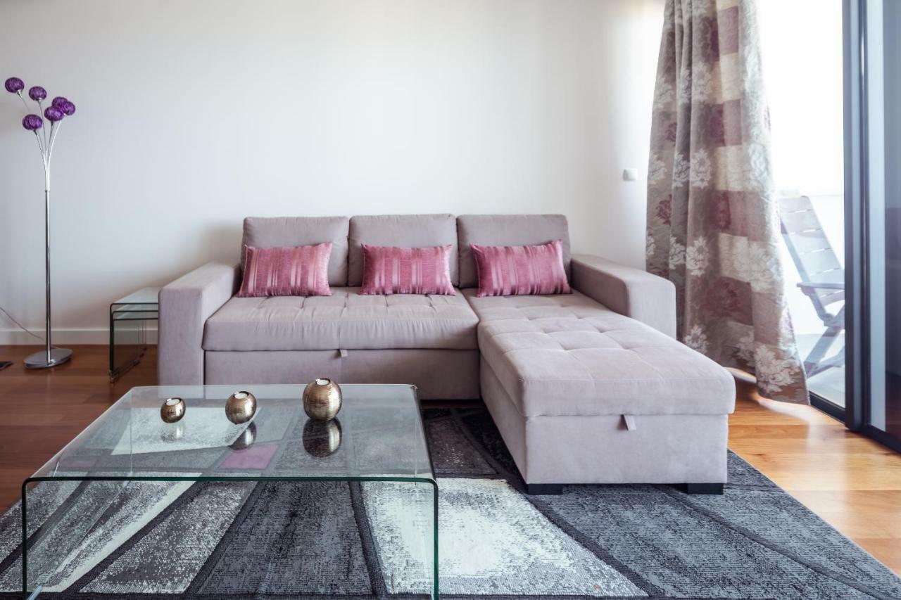 Elegant Apartment With Sea Views By Trip2Portugal Funchal  Eksteriør billede
