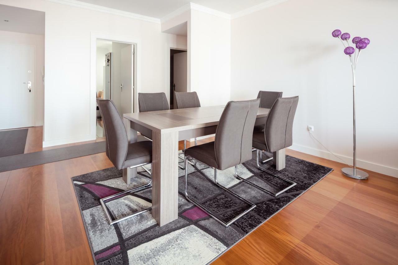 Elegant Apartment With Sea Views By Trip2Portugal Funchal  Eksteriør billede